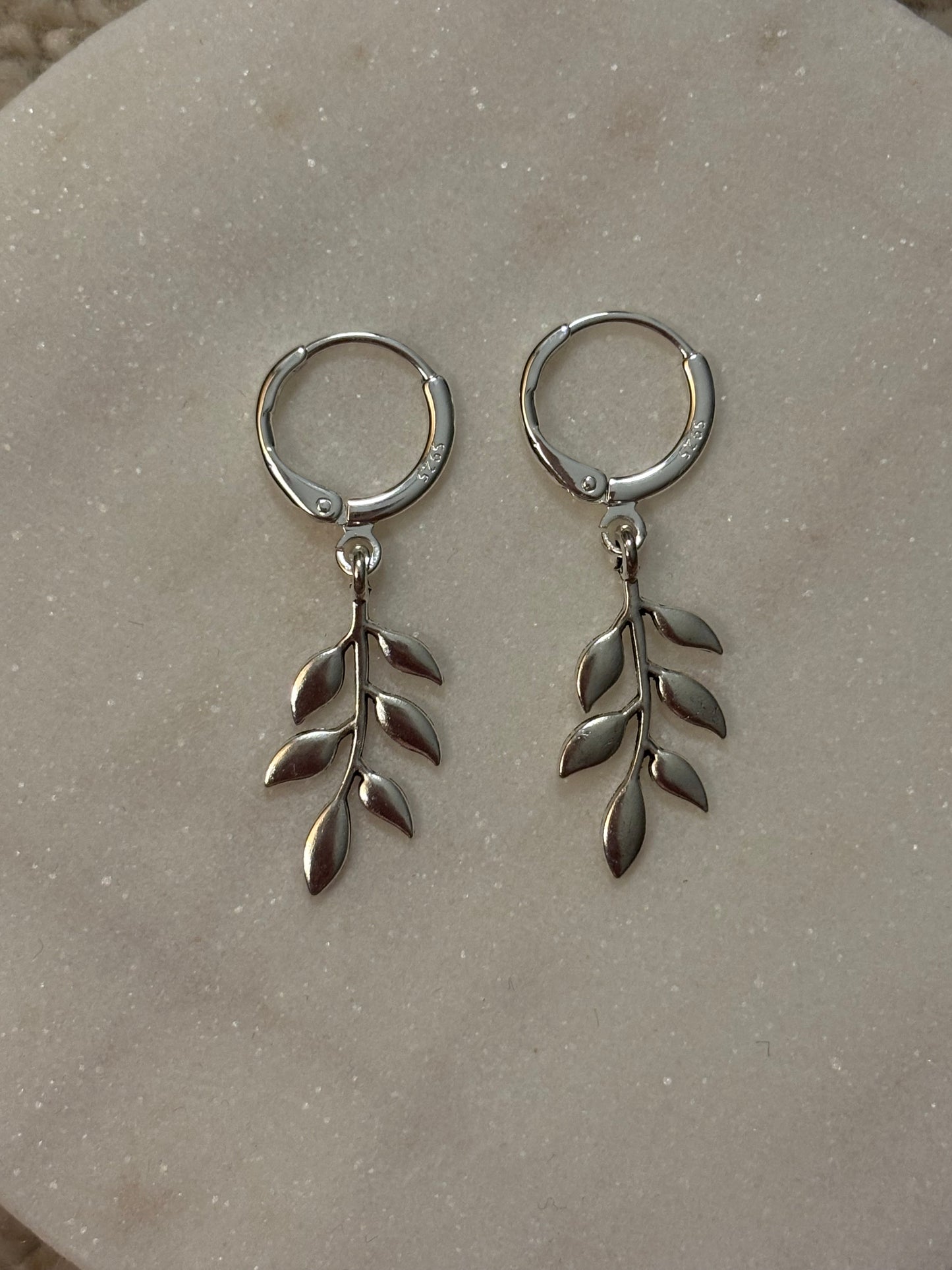 🌿 „Leafy Elegance“ – Ohrringe aus 925 Silber
