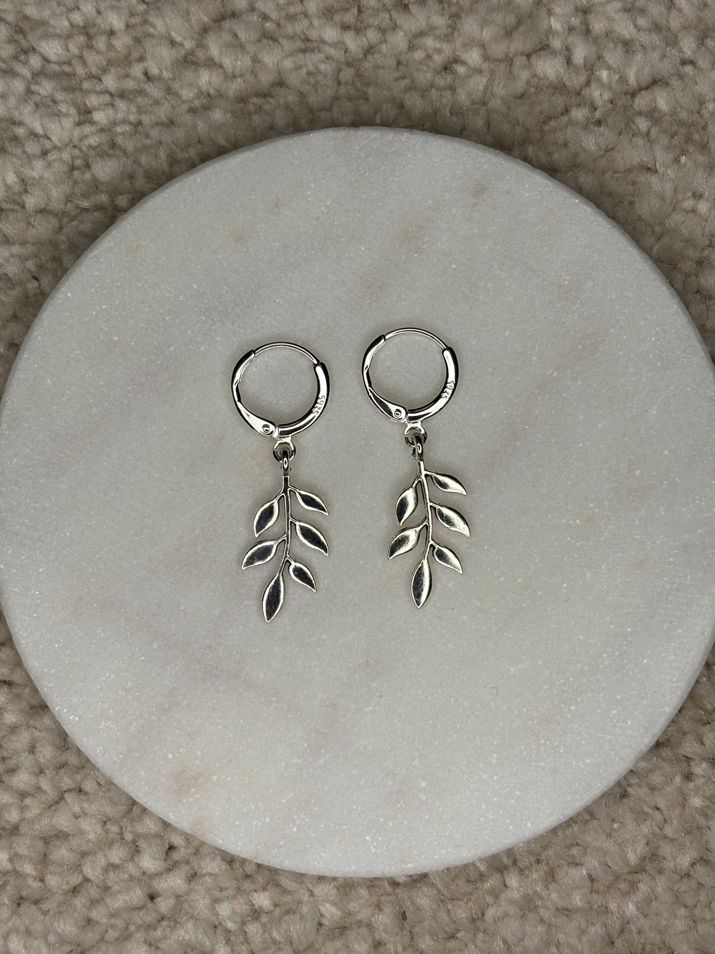 🌿 „Leafy Elegance“ – Ohrringe aus 925 Silber