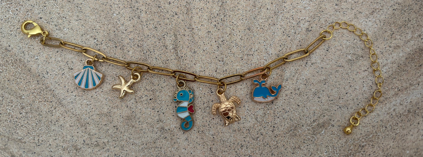 „Ocean Mini“ – Maritimes Kinderarmband mit Anhängern